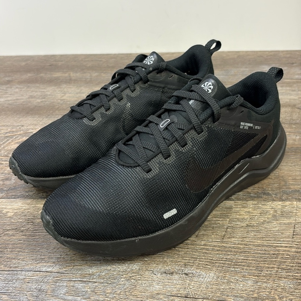 Women’s Nike Downshifter 12  Training Shoes DD9294-002 Size 8.5